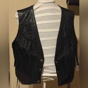 Protech Apparel women’s leather jacket size 14 fits like 8-10